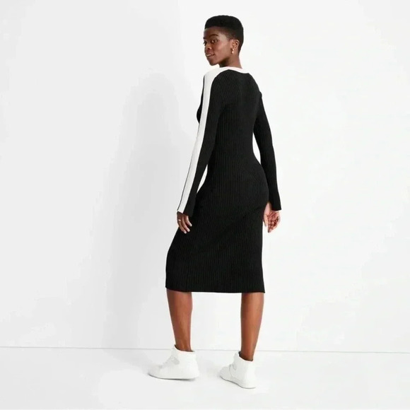 NWT Future Collective Button Dress - Picture 2 of 4